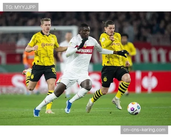 斯图加特1-0小胜奥格斯堡,稳固积分榜第三位置 斯图加特1-0小胜奥格斯堡,稳固积分榜第三位置